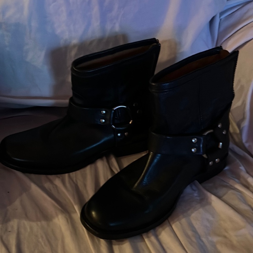 Frye Co Leather Boots